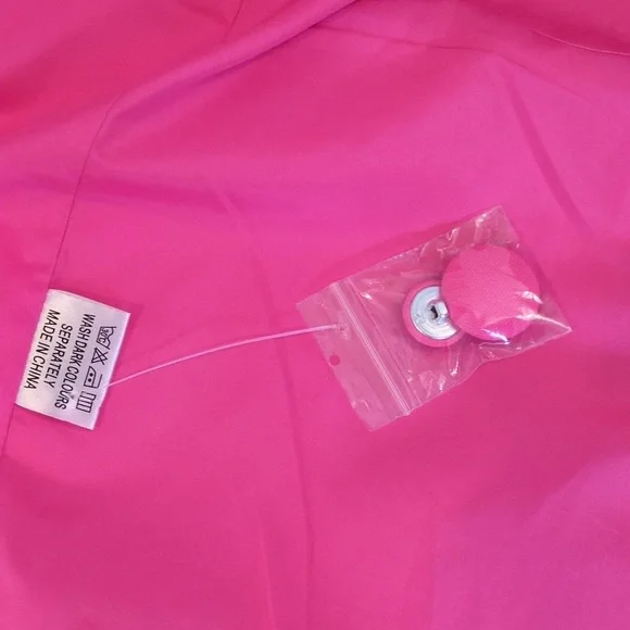 Pink Floral Embellished Blazer with Tailored Silhouette - Picture 12 of 12